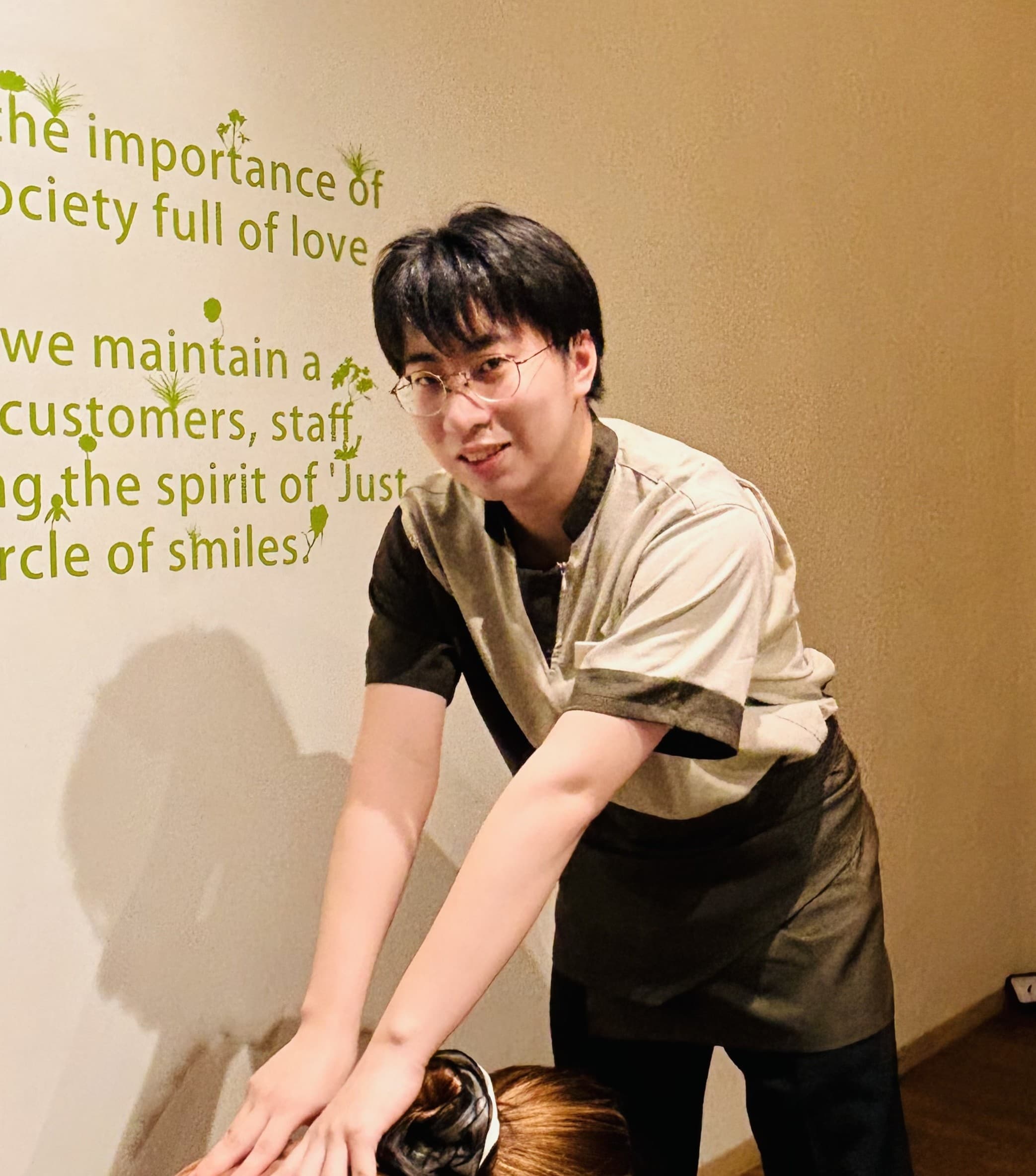 スタッフ