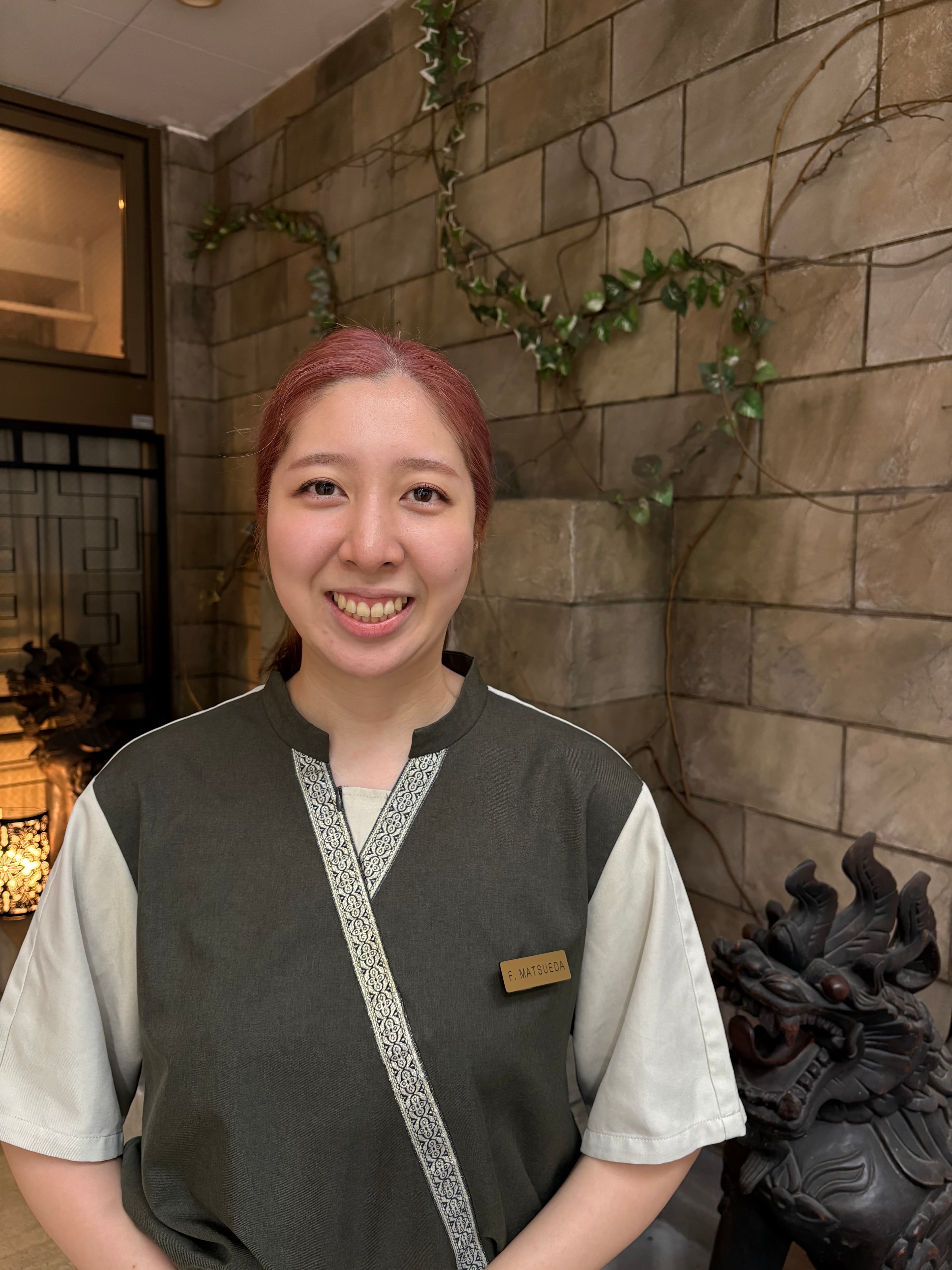 スタッフ