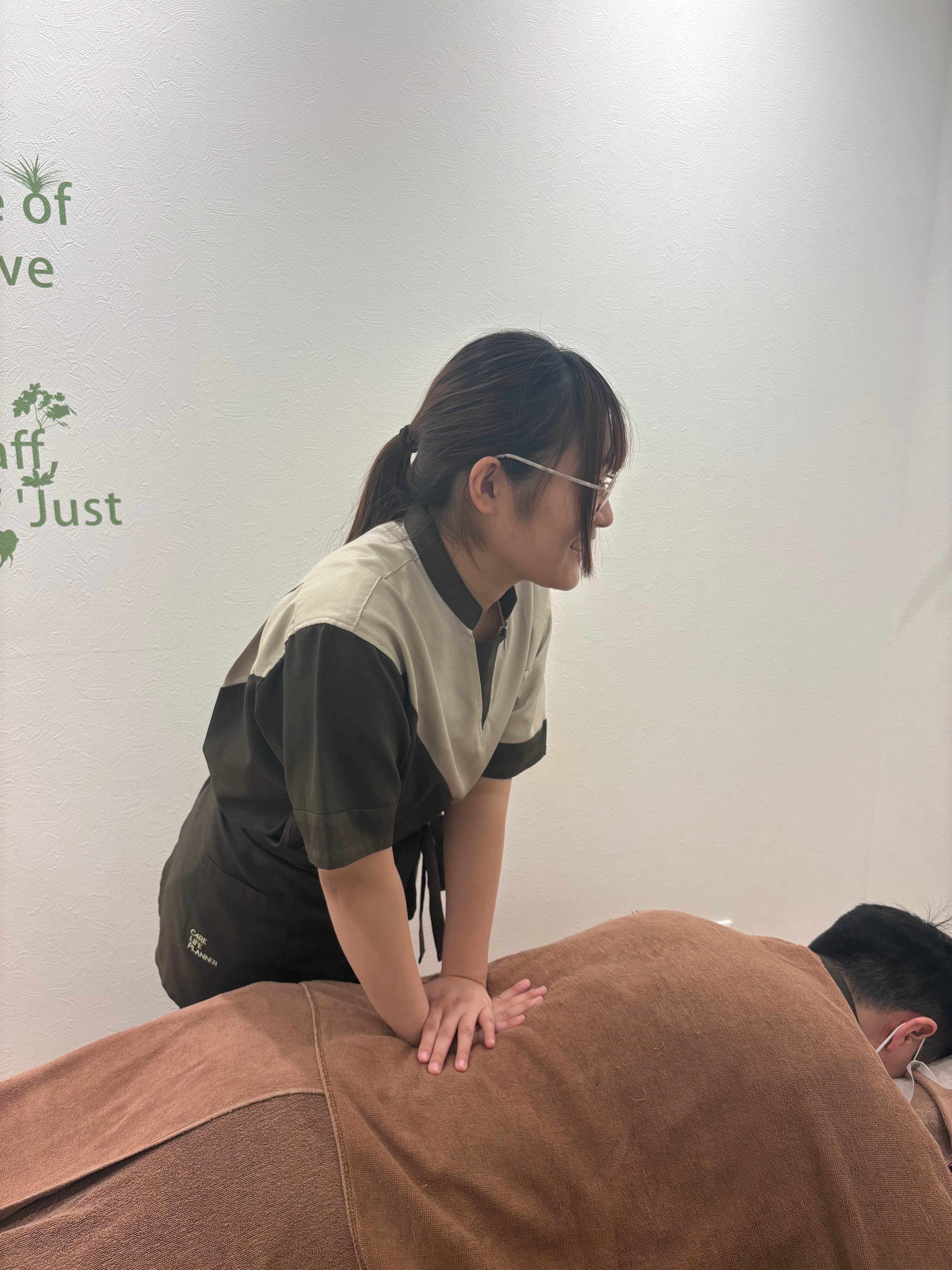 スタッフ